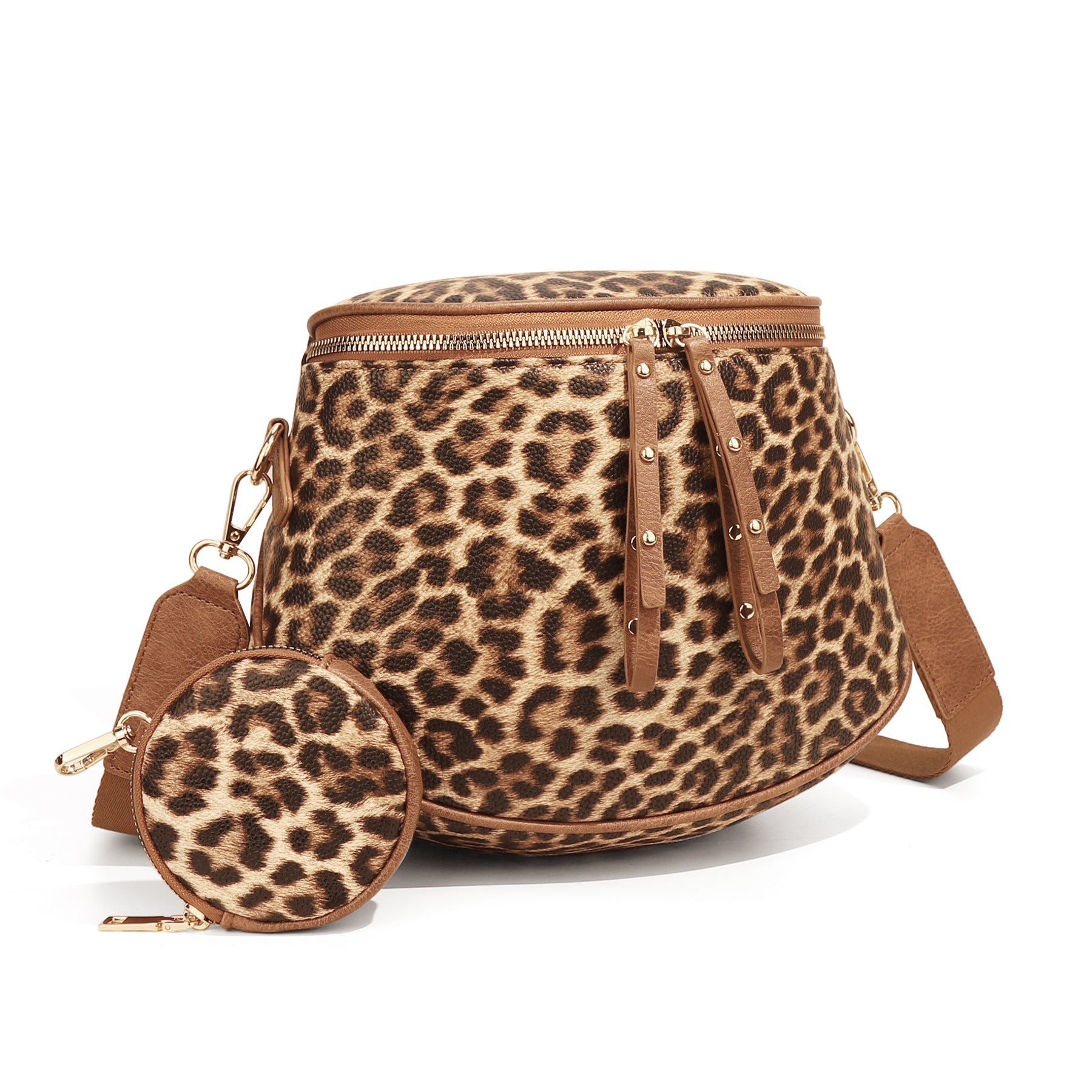 Straw Crossbody Bum Bags for Women Spacious Sling Purse with Adjustable Strap and Coin Purse (Leopard)