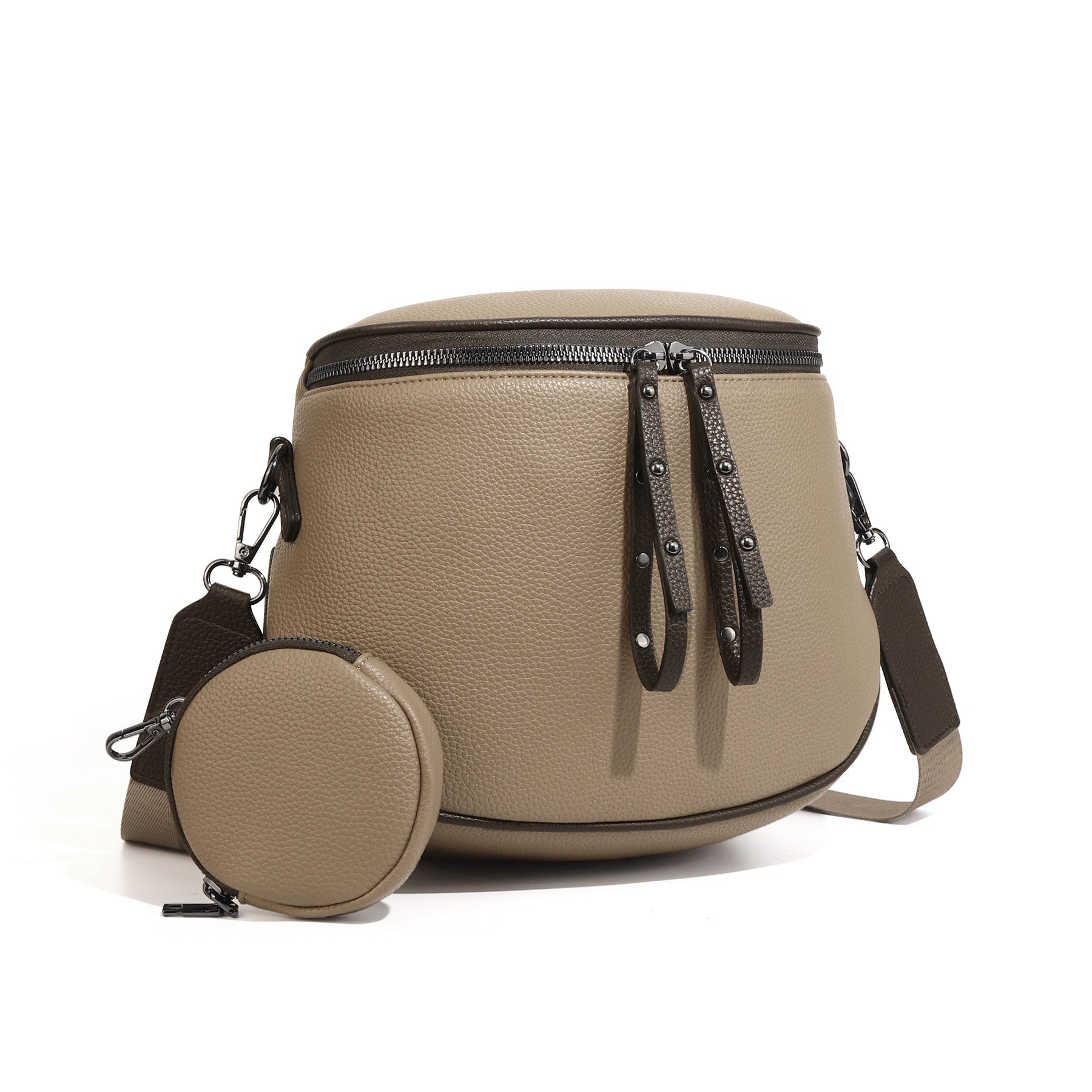 Straw Crossbody Bum Bags for Women Spacious Sling Purse with Adjustable Strap and Coin Purse (Leopard)