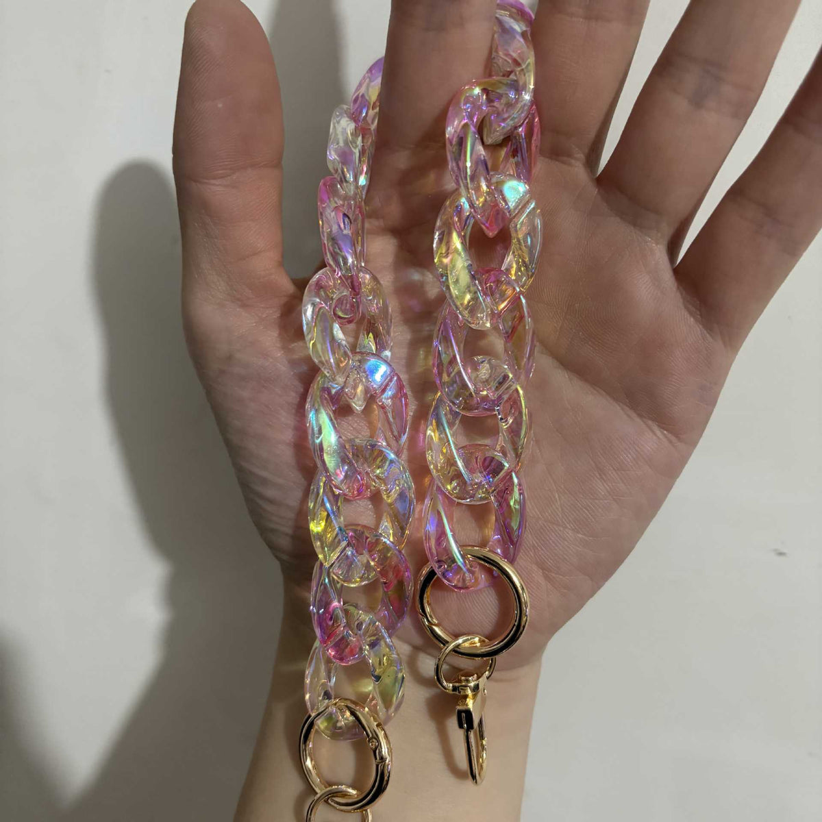 Y2K Iridescent Acrylic Chain Strap 14.6" / 37cm