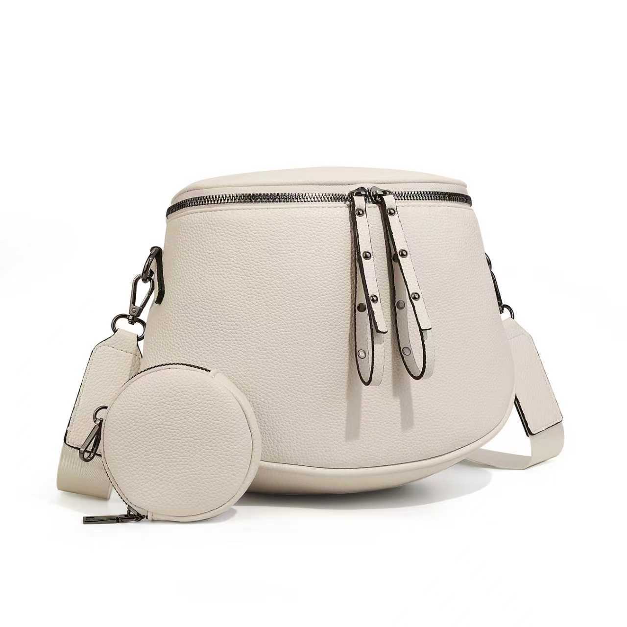 Straw Crossbody Bum Bags for Women Spacious Sling Purse with Adjustable Strap and Coin Purse (Leopard)